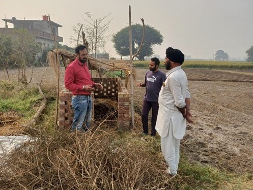 Meeting with Farmer on Compost Making with Stubble.jpg
